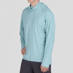 NRS Men's Silkweight Varial Hoodie 40 NRS Men's Silkweight Varial Hoodie -Outdoor Sports 10008 04 SeaAngel Model FrontCrop 092121 1000x1000