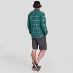 NRS Men's Long-Sleeve Guide Shirt -Outdoor Sports 10012 02 Mediterranea Model Back 102121 1000x1000