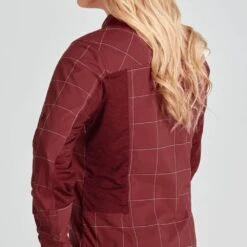 NRS Women's Long-Sleeve Guide Shirt -Outdoor Sports 10013 02 Vino Model Detail 070821 1000x1000