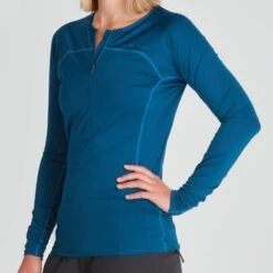 NRS Women's Rashguard Long-Sleeve Shirt -Outdoor Sports 10021 07 Poseidon Model FrontCrop 080221 1000x1000