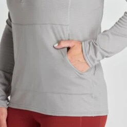NRS Women's Lightweight Hoodie -Outdoor Sports 10121 05 Titanium Model Pocket 070821 1000x1000