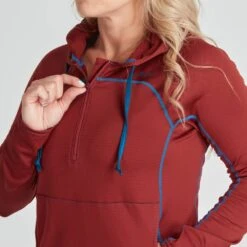 NRS Women's Lightweight Hoodie -Outdoor Sports 10121 05 Vino Model Zipper 070821 1000x1000