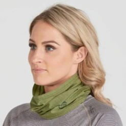 NRS Neck Gaiter 29 NRS Neck Gaiter -Outdoor Sports 10405 03 Olive Model Down 090121 1000x1000