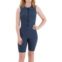 NRS Women's 2.0 Shorty Wetsuit 11 NRS Women's 2.0 Shorty Wetsuit -Outdoor Sports 17261 04 Slate Model Front 061220 1000x1000