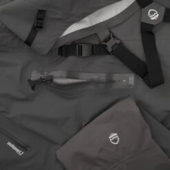 NRS Sidewinder Dry Bib -Outdoor Sports 20025 03 Darkshadow na Detail 021621 1000x1000