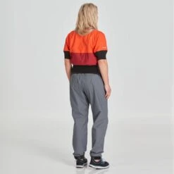 NRS Women's Stratos Shorty Jacket 9 NRS Women's Stratos Shorty Jacket -Outdoor Sports 20042 01 PoppyVino Model Back 070121 1000x1000