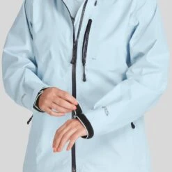 NRS Women's Teeko Rain Jacket -Outdoor Sports 20043 01 Cloud Model Detail 070121 1000x1000