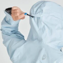 NRS Women's Teeko Rain Jacket -Outdoor Sports 20043 01 Cloud Model Hood 070121 1000x1000