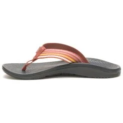 Chaco Women's Classic Flip | NRS 25 Chaco Women's Classic Flip | NRS -Outdoor Sports 34044 01 big lines clay na left 013123 1000x1000