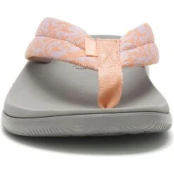 Chaco Women's Chillos Flip | NRS -Outdoor Sports 34053 01 Tube Breeze Lilac na front 101121 1000x1000