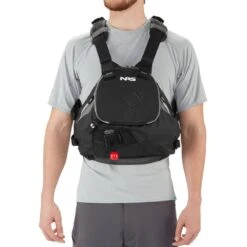 NRS Zen Rescue PFD 40 NRS Zen Rescue PFD -Outdoor Sports 40030 02 Black Model Front 042120 1000x1000