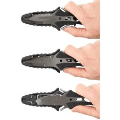 NRS Pilot Knife 22 NRS Pilot Knife -Outdoor Sports 47300 02 Black Pilot SheathRemoval 030321 1000x1000 1